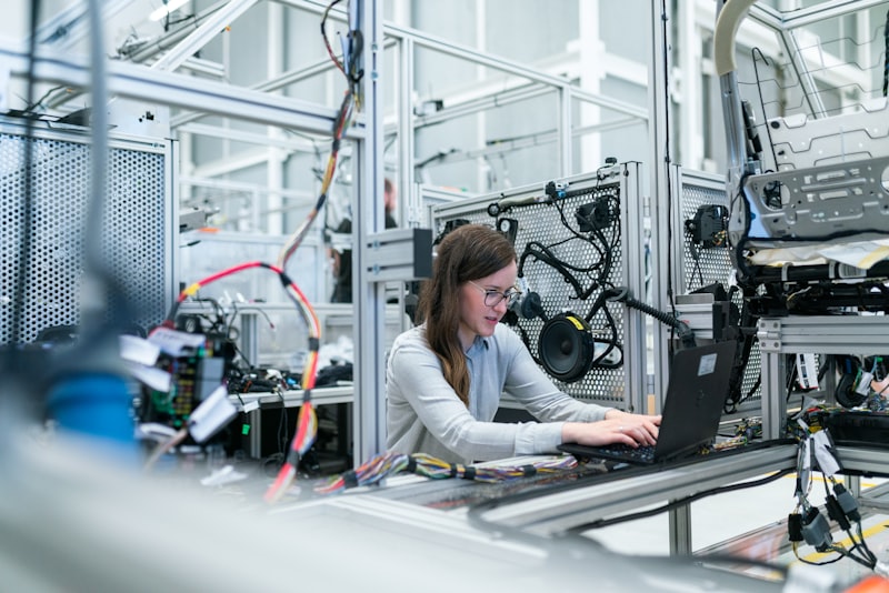 B2B & Manufacturing